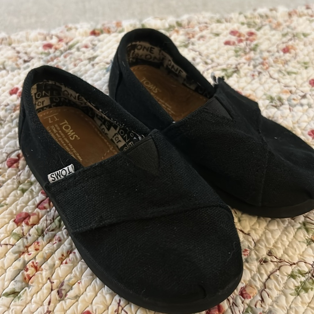 Toms Alpargata Classic Velcro Strap Toddler Size 7